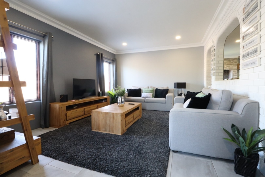 3 Bedroom Property for Sale in Sherwood Eastern Cape